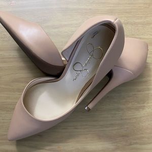 Jessica Simpson pumps. Pinkish nude color size 7.5 barely worn.